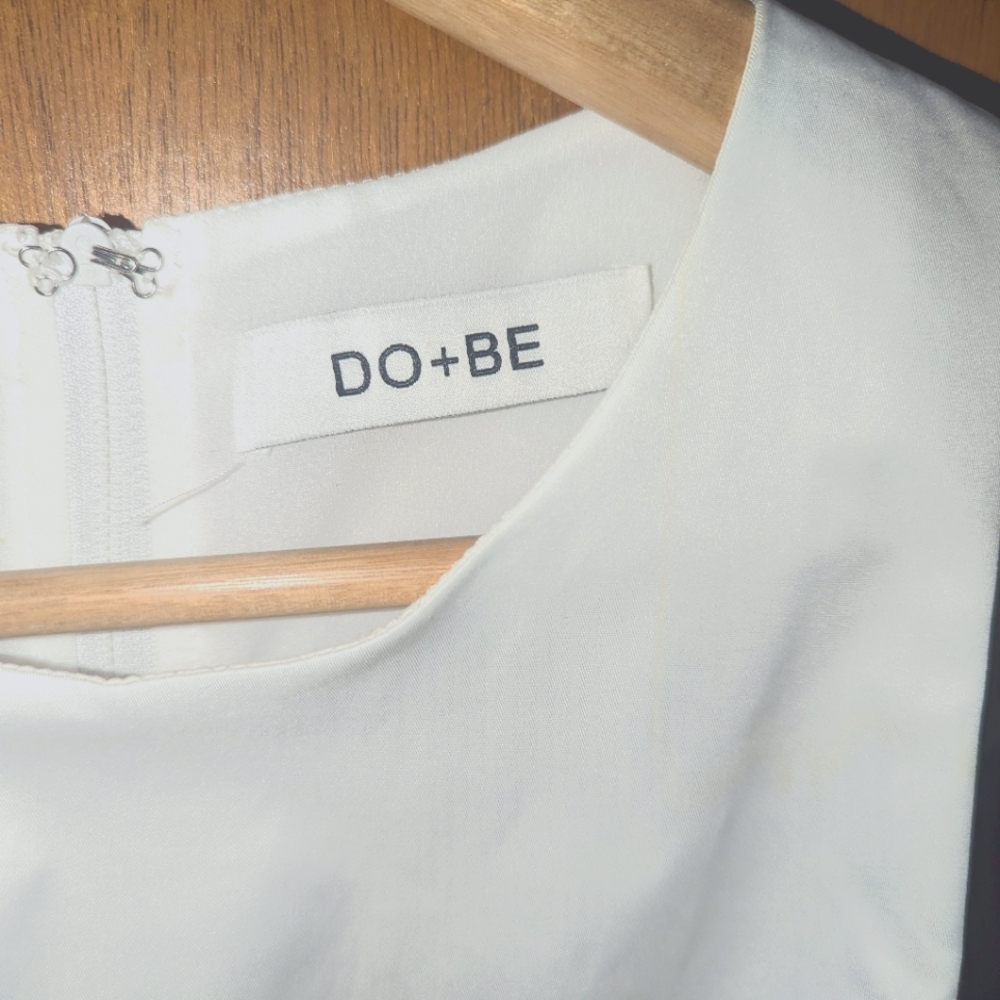 DO+BE White Sleeveless Top with Poofy Peplum Ruffle Detail - Picture 2 of 4